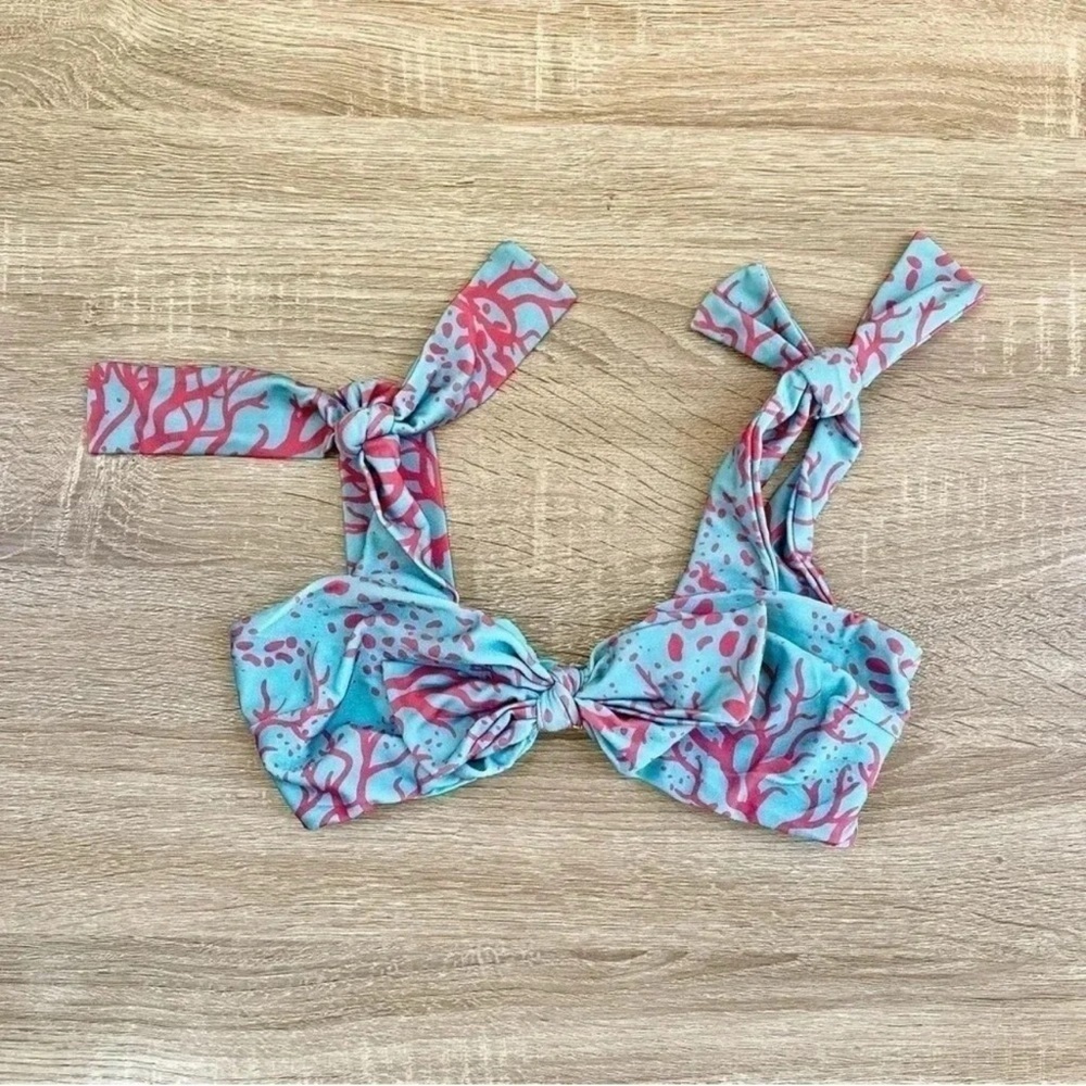 PatBO Coral Tie Knot Bandeau Bikini Swim Top Blue Pink Medium